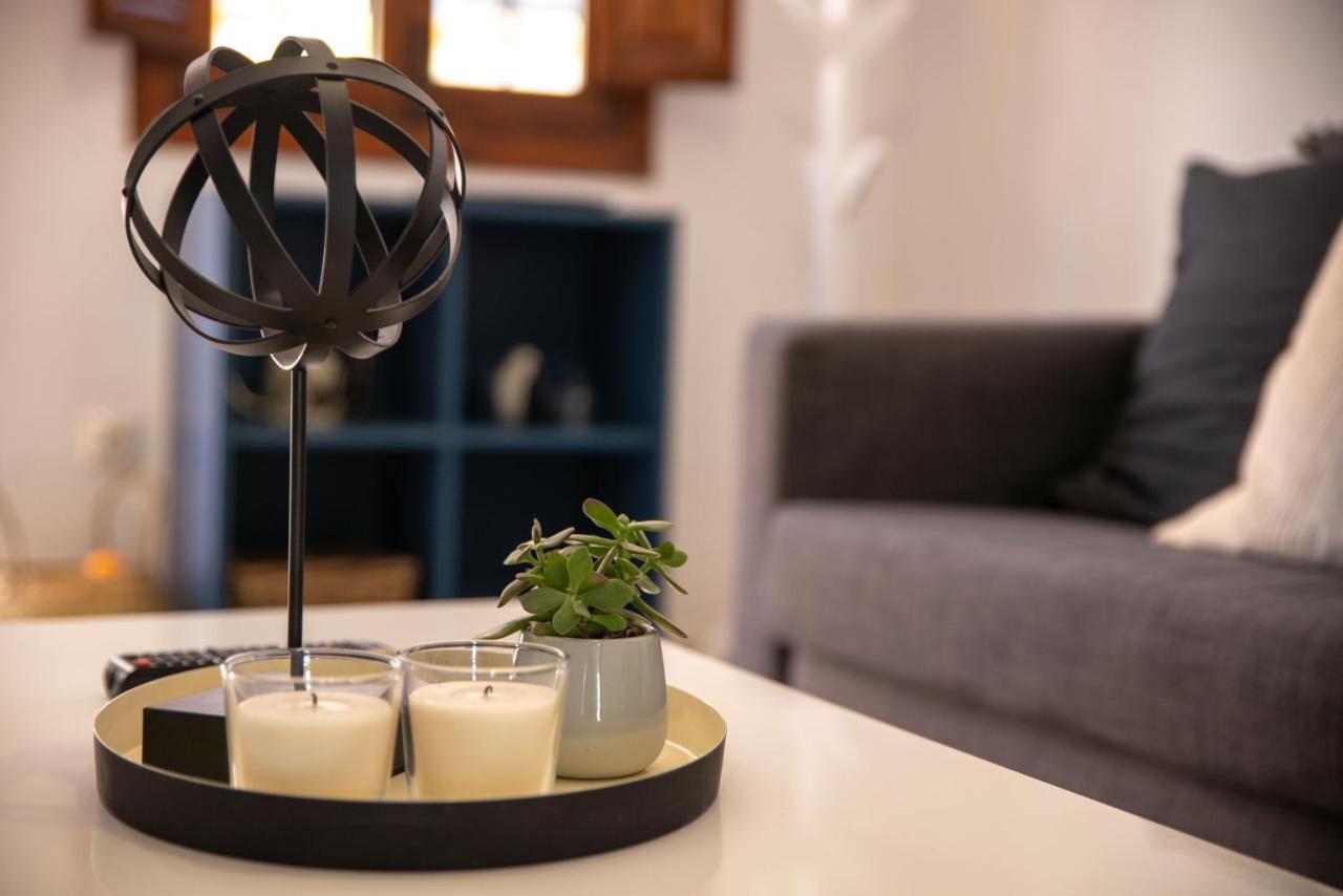 Lovely Cozy 2-Bedroom Residential Home With Patio ベナルマデナ エクステリア 写真